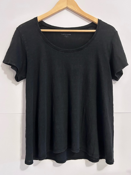 Eileen Fisher Tops - Eileen Fisher 100% Organic Linen Jersey Scoop Neck T-Shirt Black Small